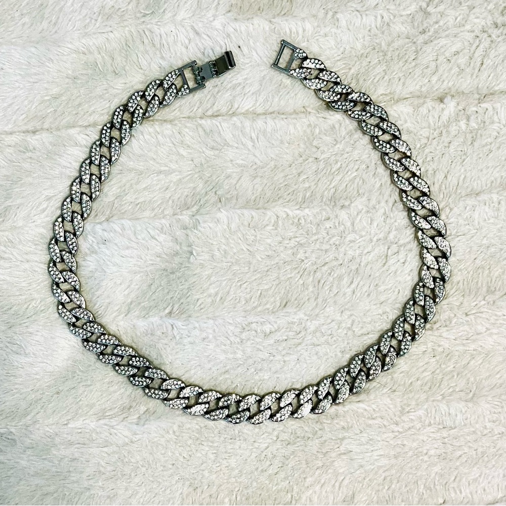 Women’s Silver Chain Necklace with Faux Diamond Accents